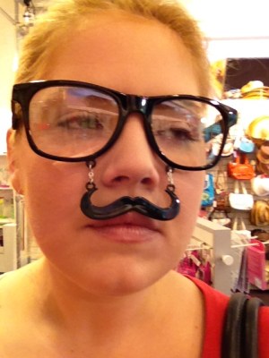 DeepThoughts-Jules-mustache