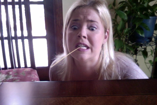 COME ON, JULES. Get the penne on the spaghetti or WE ALL LOSE.