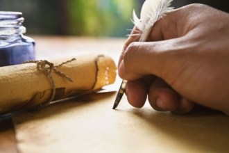 tour-de-fail-scroll-quill