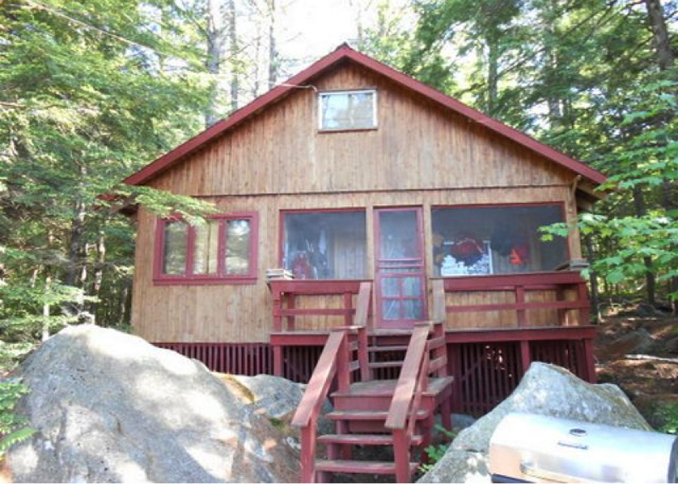 camp-on-lake