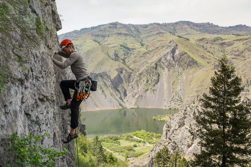 Dakota_Rock-climbing-Hells-Canyon-limestone_Oct-2018