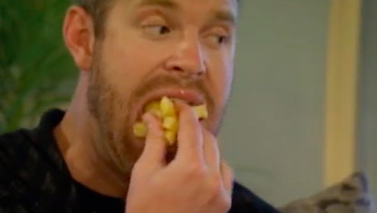 stuffing-fries-in-mouth