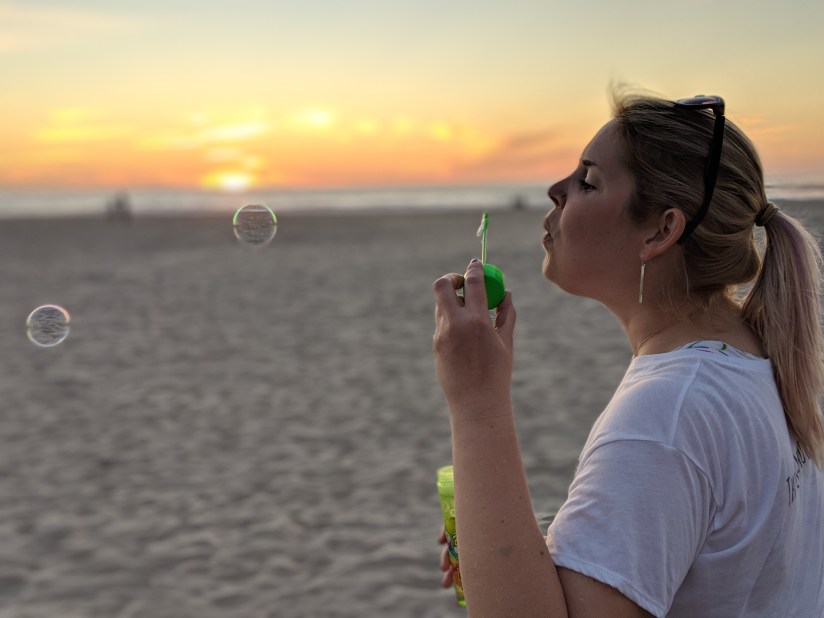 00100lportrait_00100_burst20190314185611762_cover