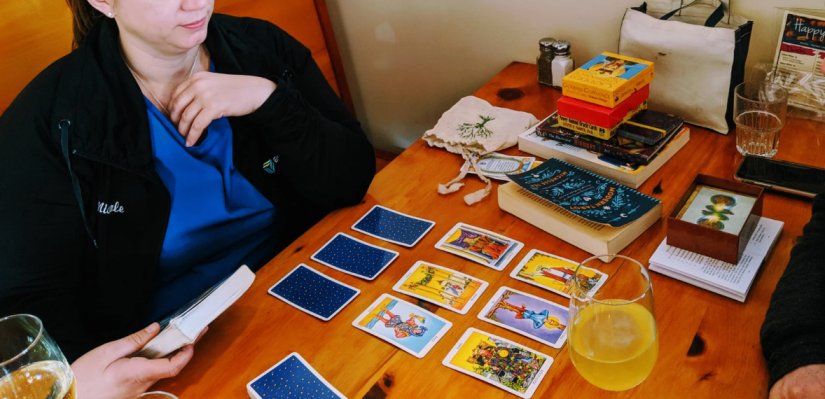 Duluth tarot cards May 2019 Go Jules Go
