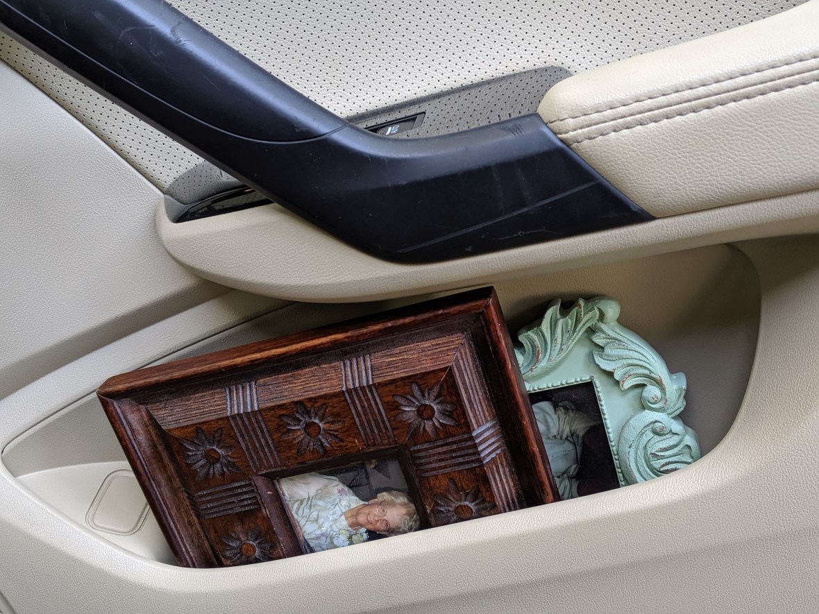 00000img_00000_burst20190611180228502_cover