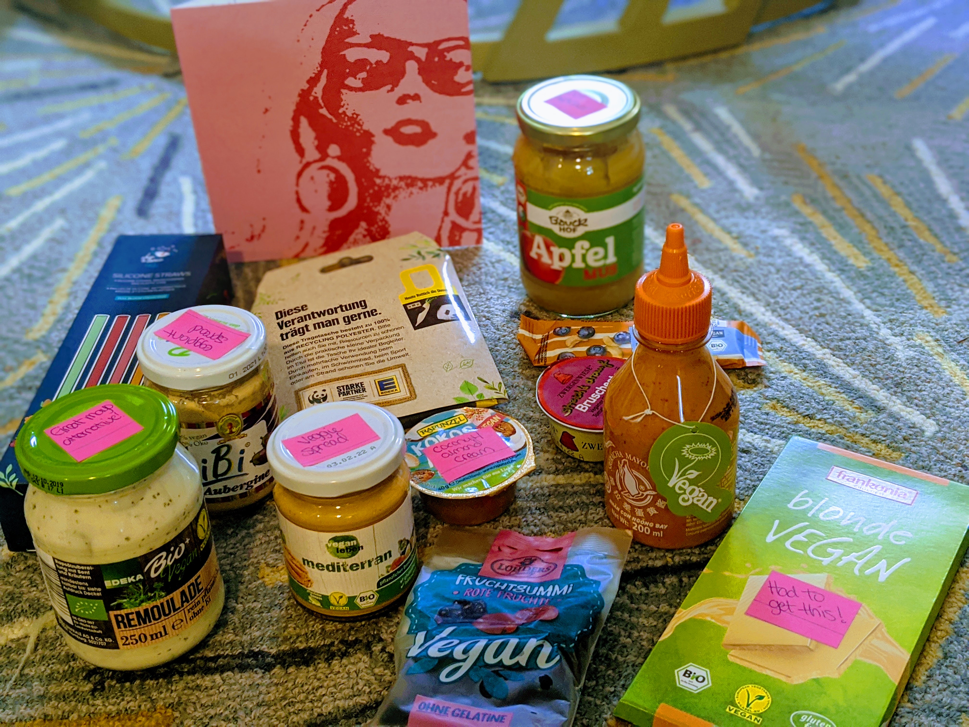 00100lrportrait_00100_burst20200723121533132_cover